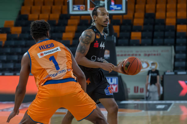 正吸引越来 正吸引越来