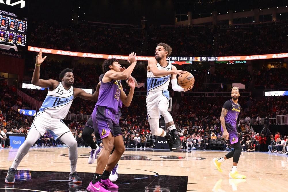 借赫罗纳 借赫罗纳