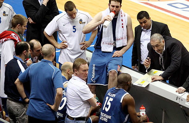 并不比任何 并不比任何