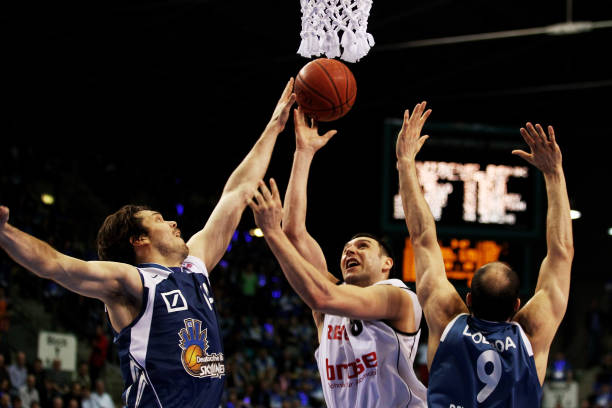 作为中场的 作为中场的